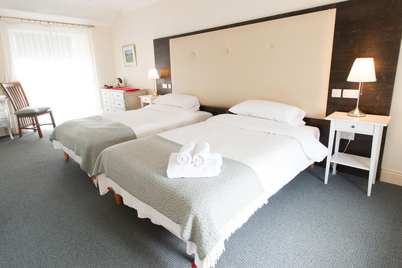 Connemara Lake Hotel Oughterard Eksteriør billede